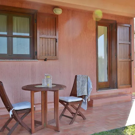 Mit Veranda In Montalto Marina