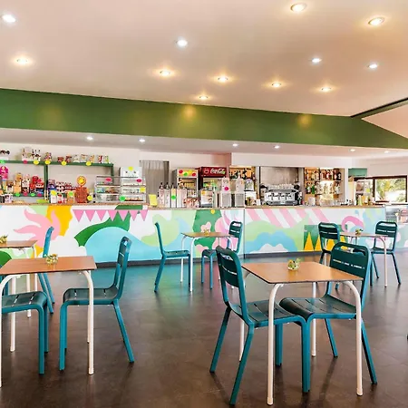 아파트 Mit Veranda In Montalto Marina